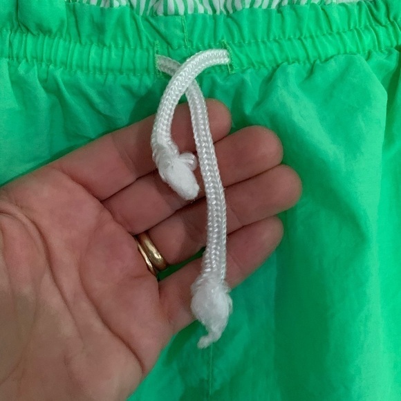 Vtg Sportego Womens Neon Green Shorts size Medium - Picture 4 of 6